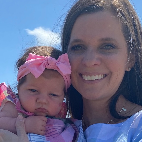 Meet your Posher, Kadi - Picture 1 of 1